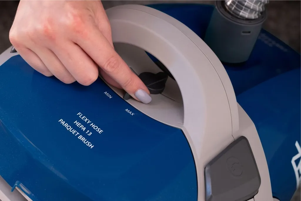 Zelmer Antek ZVC3502N Staubsauger – Bild 4